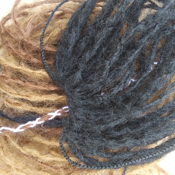 Black brown ombre tie on Loc extensions - Picture 3 of 8